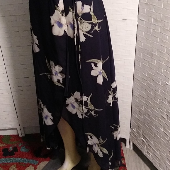 Lulus Wrap Dress - Picture 2 of 8